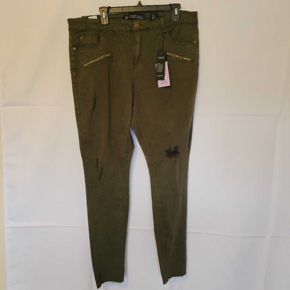 Chic Denim Jeans, Size 16s